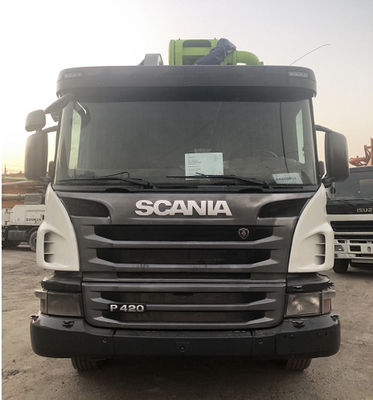 DC1206 줌리언 스코네는 콘크리트 펌프 트럭 56m 120 M3/H를 사용했습니다