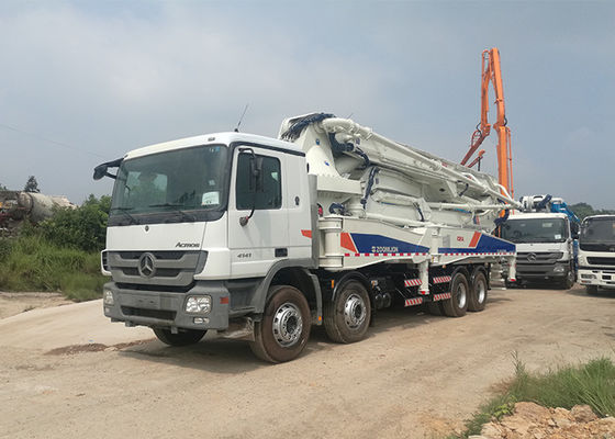 백색 안전 구조 52 미터 150m3/H 구체 펌프 튼튼한 넓은 작업 범위