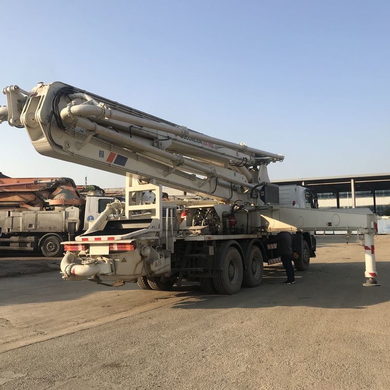 좋은 조건 줌리언 38m 붐 펌프 트럭은 콘크리트 펌프 트럭을 사용했습니다