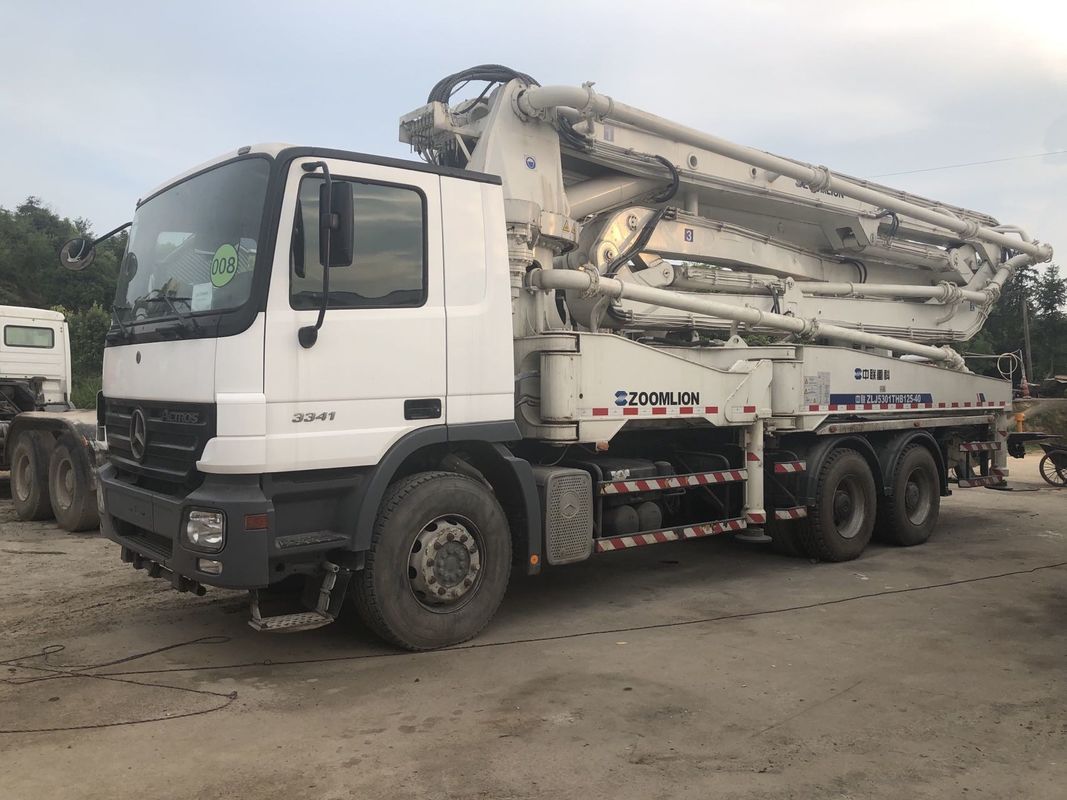높은 작용 줌리언 40M 트럭은 사용된 콘크리트 펌프를 탑재했습니다