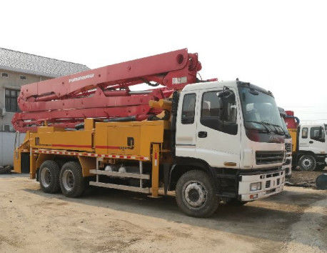 사용된 푸츠마이스터 이수주 트럭은 콘크리트 펌프 38m을 탑재했습니다