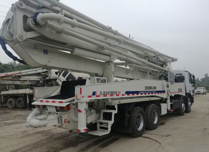 줌리언 붐 펌프 트럭 50 Ｍ 벤츠 사용 콘크리트 펌프 트럭 300 Kw