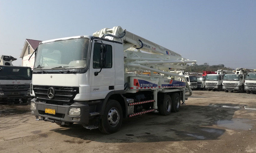 OM501LA 트럭 콘크리트 펌프 줌리언 37m 벤츠 사용 콘크리트 펌프 트럭