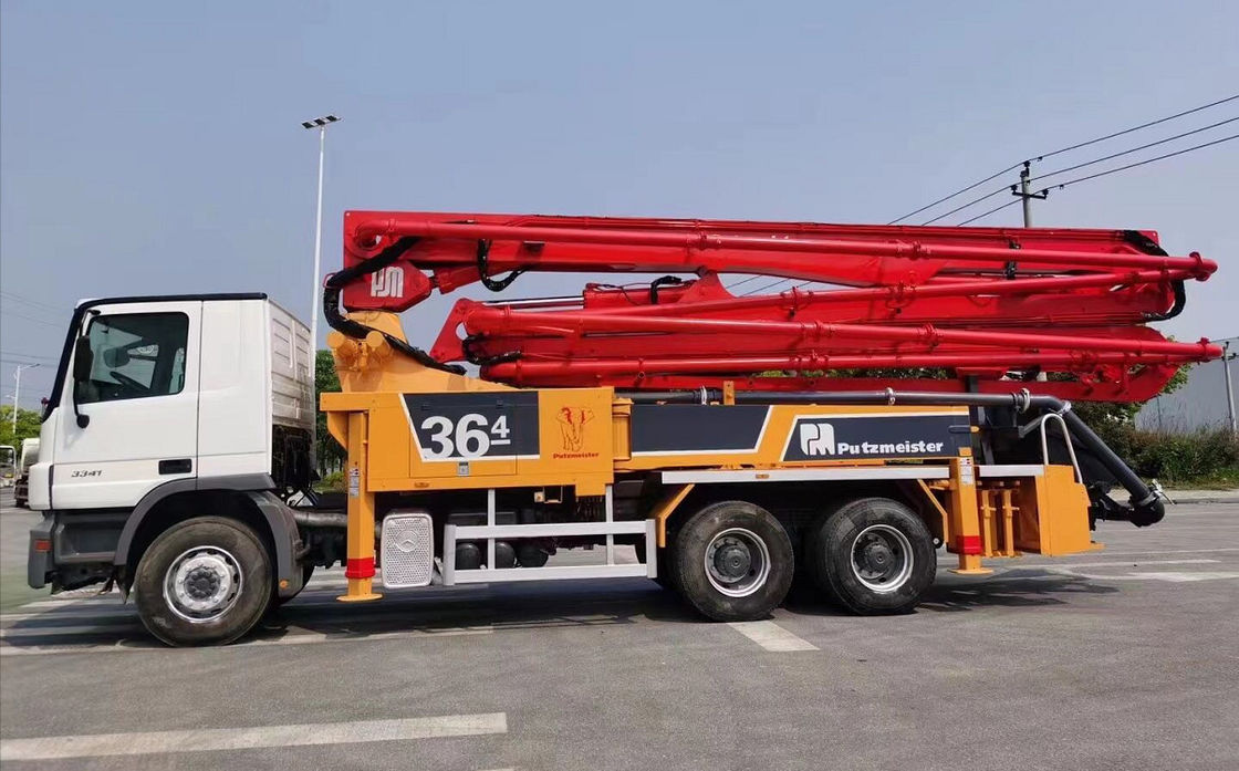 트럭은 콘크리트 펌프 트럭 콘크리트 펌프 사용 콘크리트 펌프 트럭을 탑재했습니다