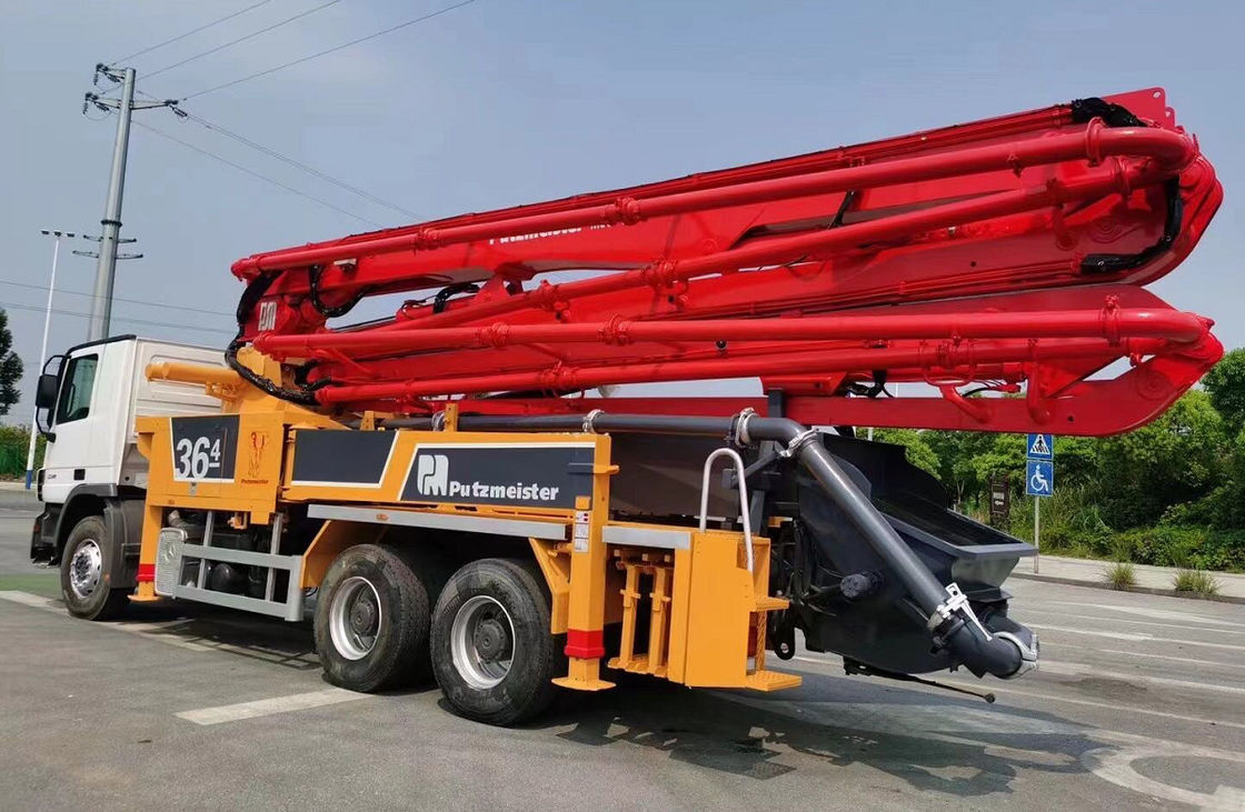 트럭은 콘크리트 펌프 트럭 콘크리트 펌프 사용 콘크리트 펌프 트럭을 탑재했습니다