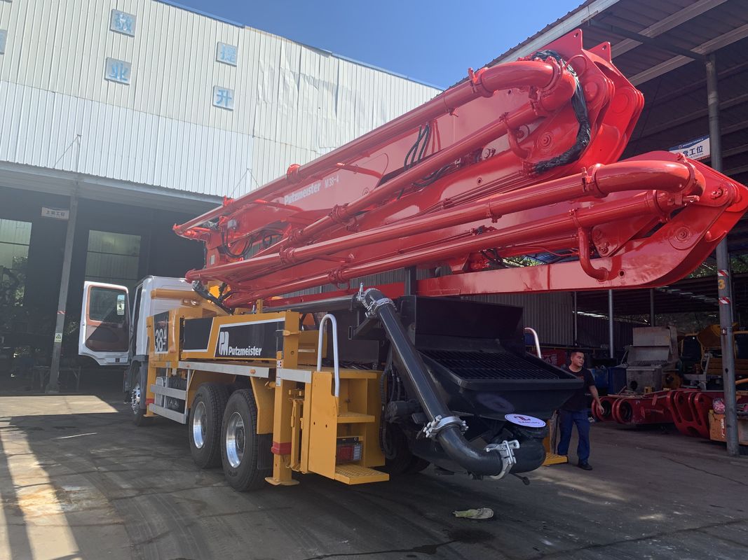 붐 베톤 펌프 기계를 위치시키는 푸츠마이스터 38m 벤츠 콘크리트 기계 콘크리트는 콘크리트 펌프 트럭을 사용했습니다
