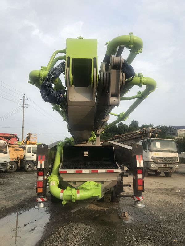 Actros 4141 56 미터 구체 펌프 트럭, 사용된 건설기계