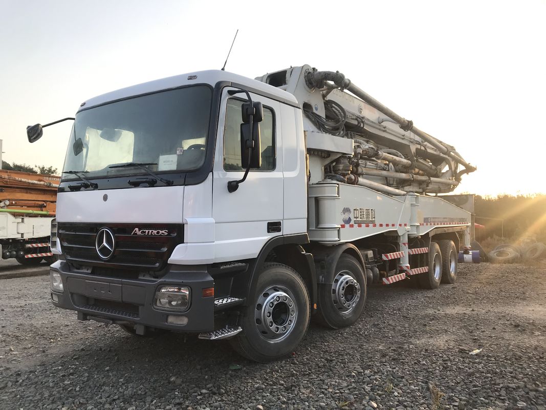 Zoomlion 46m 두 번째 손수레, 4개의 차축 트럭 백색 색깔 원격 제어