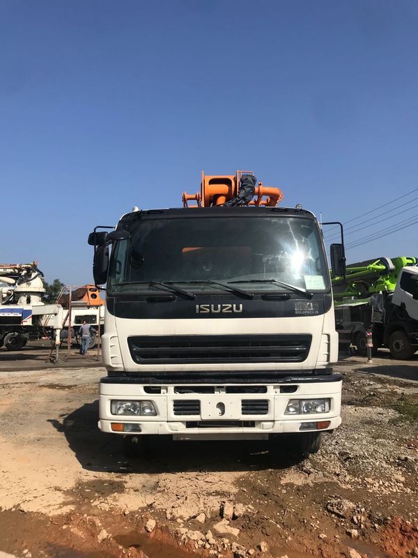 구체적인 전송을 위한 48m 160m3/H 시멘트 펌프 트럭 넓은 작업 범위