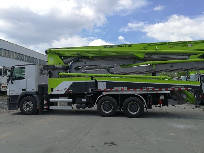 재생산된 47m 사용된 구체 펌프 트럭 넓은 작업 범위 내구재