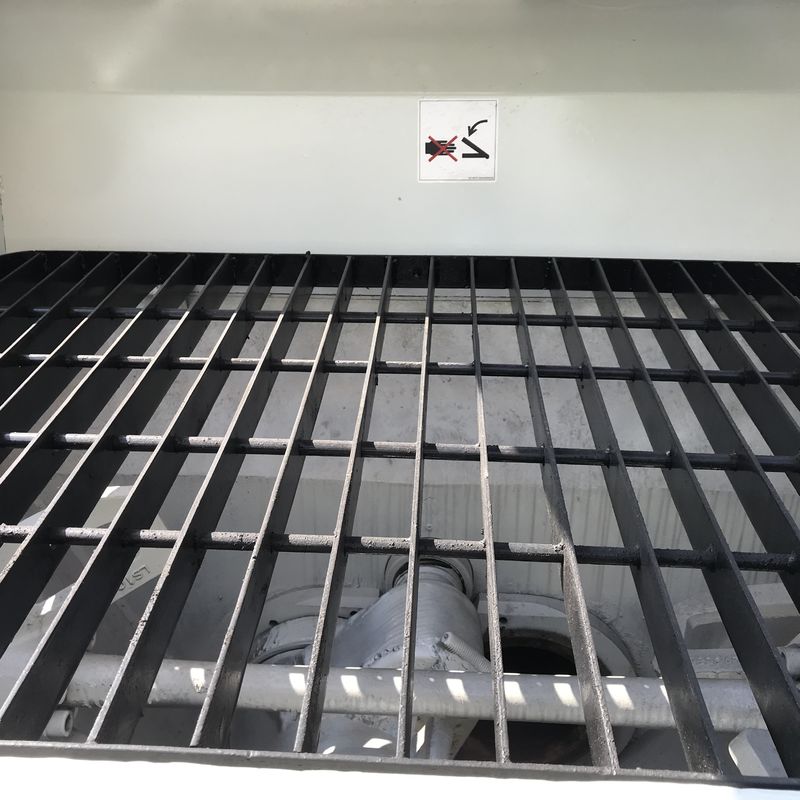 ISO90001 49m는 구체적인 붐 트럭 백색 색깔 Actros 포좌를 개조했습니다