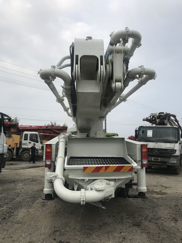 6개의 붐 단면도를 가진 170m3/H 50m 붐 구체 트럭