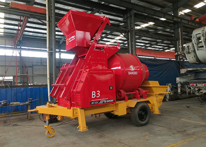 믹서 기계, 디젤 엔진 구체 펌프 높은 기동성을 가진 62kw 30m3/H 구체 펌프