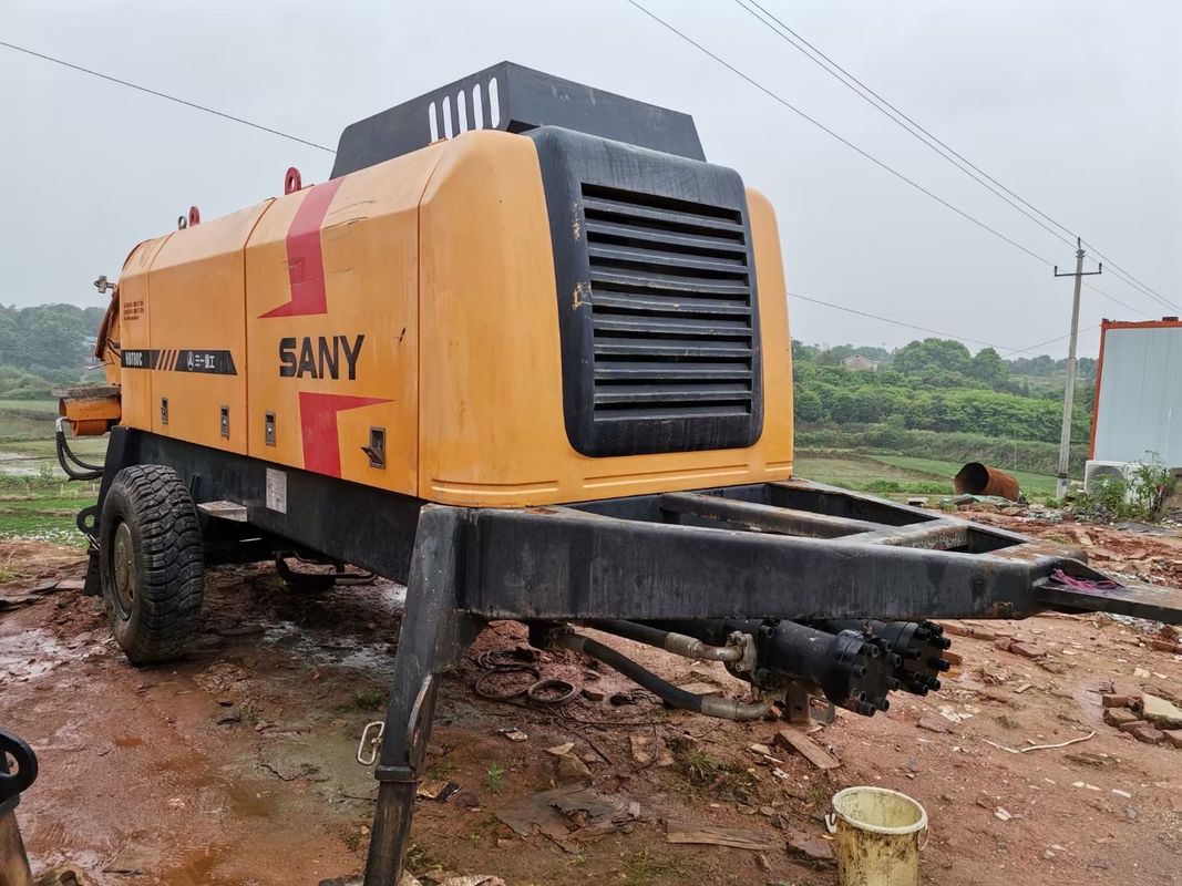 ISO90001 16MPa는 구체 트레일러 펌프, 정지되는 구체 펌프 디젤 엔진을 사용했습니다