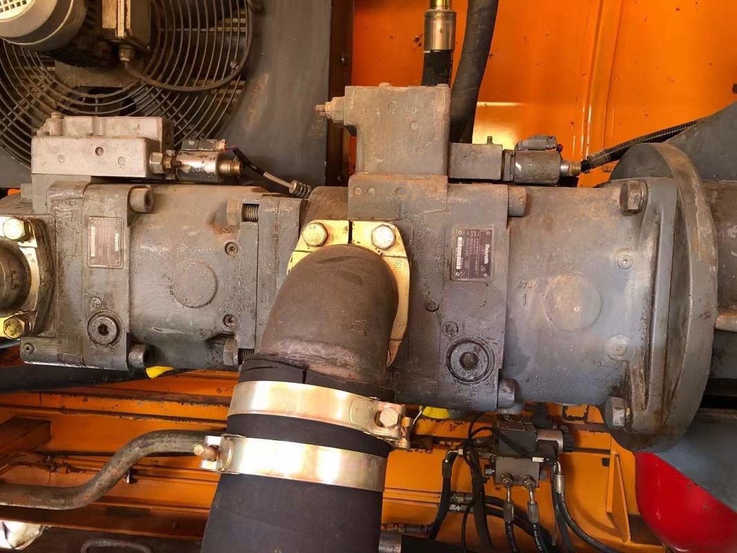 80CBM 8Mpa 중고 콘크리트 트레일러 펌프 전기 유압 고정