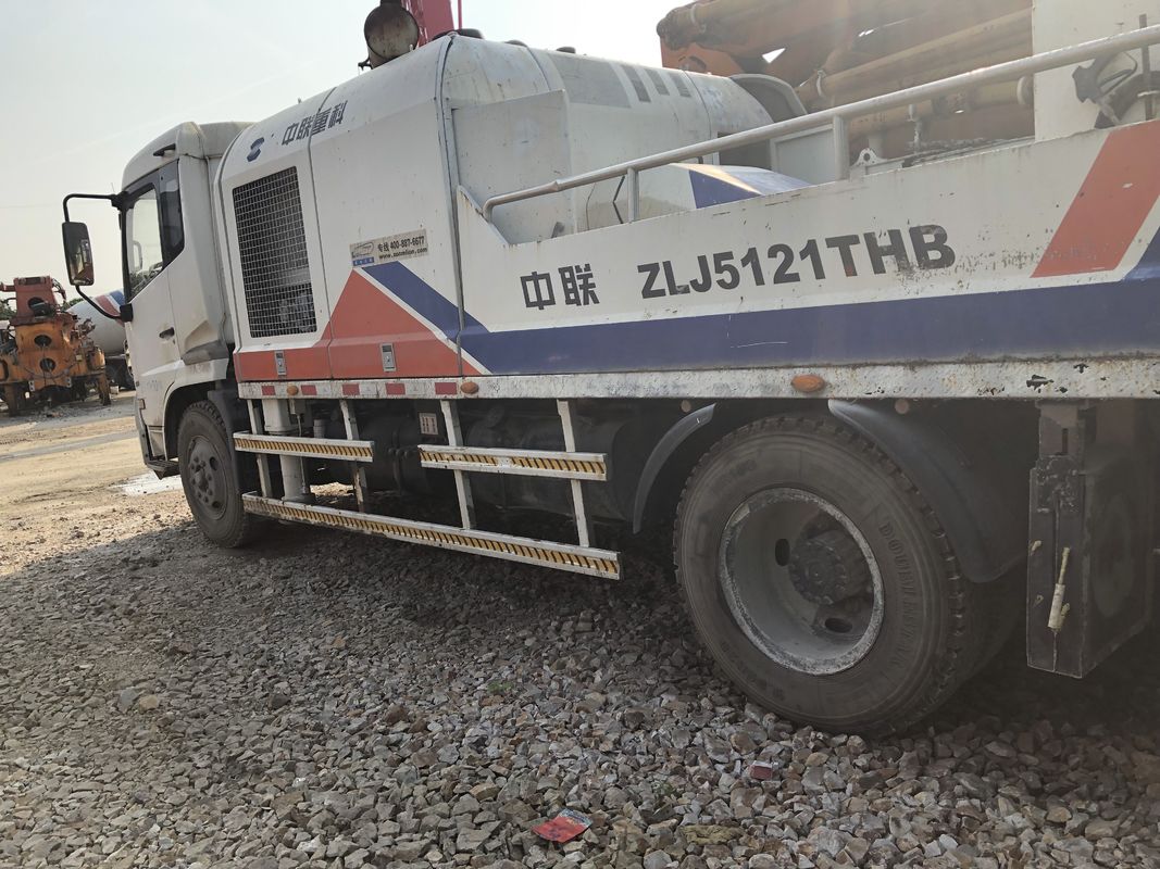 18Mpa 100CBM에 의하여 사용되는 구체 트레일러 펌프, 트럭에 의하여 거치되는 구체 선 펌프