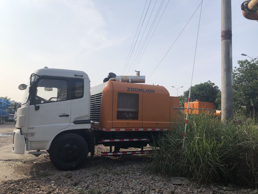 개조한 90M3/H 14Mpa 트럭에 의하여 거치되는 구체적인 선 펌프 고능률