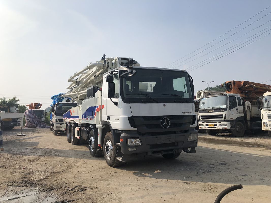 300KW 중고 트럭 콘크리트 펌프