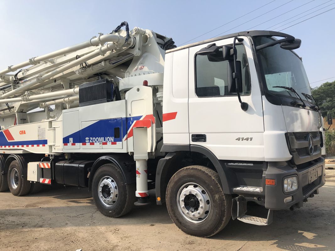 SAE 인증 180CBM/H 콘크리트 붐 트럭 디젤 동력 고효율