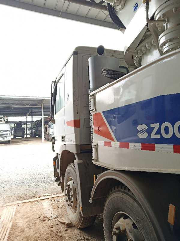 52m Actros 4141 섀시 구체적인 붐 트럭, 구체적인 건설장비 150M3/H