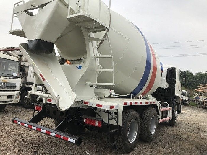 10m3에 의하여 사용되는 구체 믹서 트럭, HINO 700 포좌를 가진 준비된 혼합 구체 차량