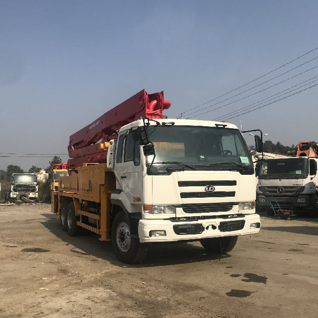 38m 140m3/H는 트럭 구체 펌프, Putzmeister 붐 펌프 고능률을 사용했습니다