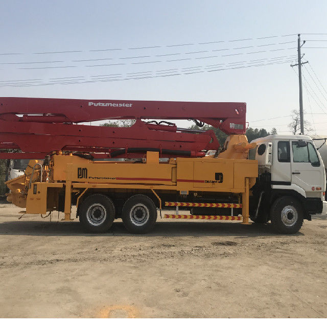 38m 140m3/H는 트럭 구체 펌프, Putzmeister 붐 펌프 고능률을 사용했습니다