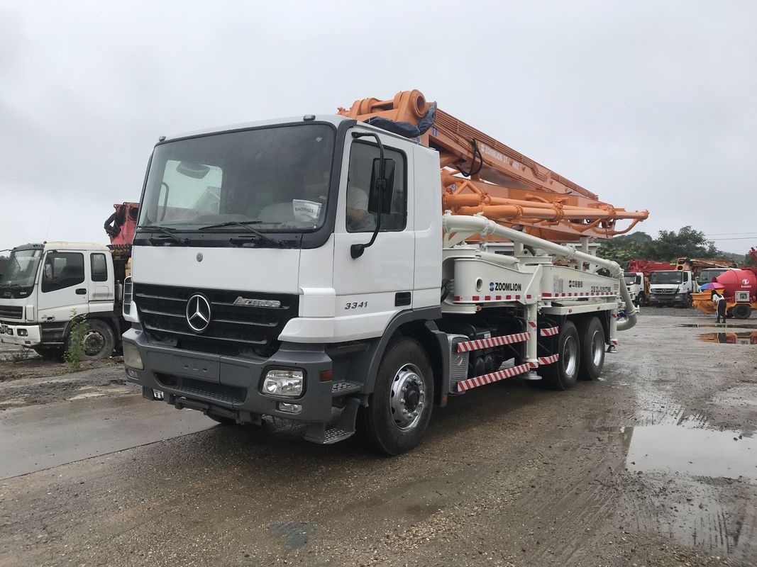 37 미터 290KW 초침 펌프 트럭 2008년 백색