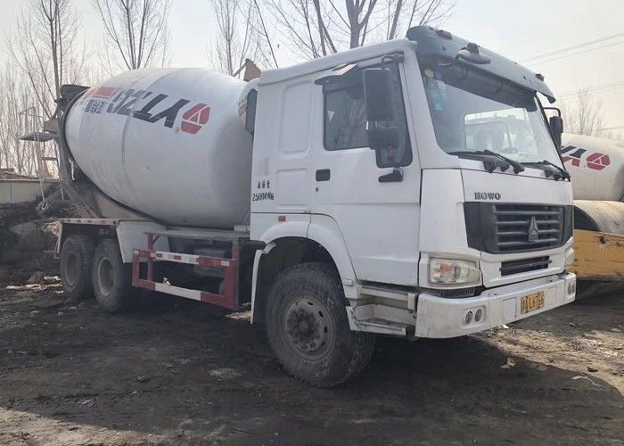 SAE 증명서를 가진 14CBM 구체 섞는 트럭 Sinotruck 3 차축