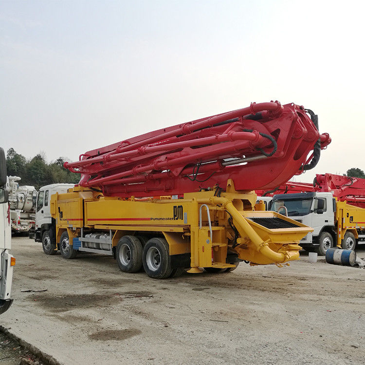 46m 287kw Putzmeister 중고 시멘트 트럭 빨간색과 주황색