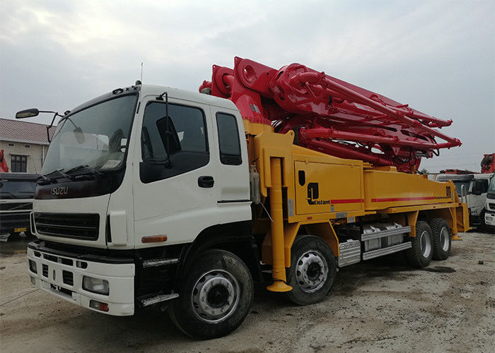 46m 287kw Putzmeister 중고 시멘트 트럭 빨간색과 주황색