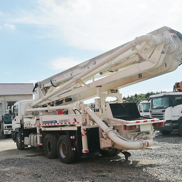 265KW 37m 재생된 Beton 펌프 Isuzu 트럭 장착 양호한 상태