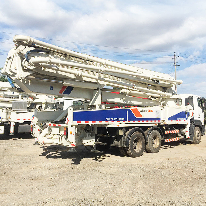 HINO 700 47m 구체적인 붐 펌프 트럭은 건축을 위해 382KW를 거치했습니다