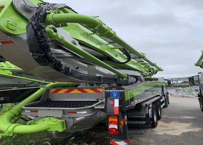 건축을 위한 ZOOMLION 315KW 펌프 시멘트 트럭 아주 새로운