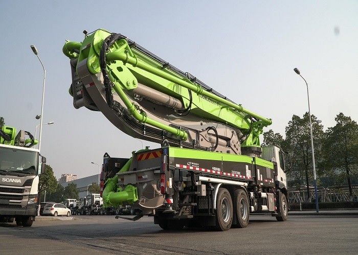 ISO는 49m 큰 구체 펌프 트럭, 3개의 차축 트럭 넓은 작업 범위를 증명했습니다