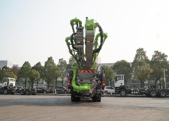 ISO는 49m 큰 구체 펌프 트럭, 3개의 차축 트럭 넓은 작업 범위를 증명했습니다