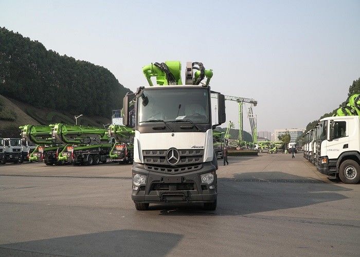 ISO는 49m 큰 구체 펌프 트럭, 3개의 차축 트럭 넓은 작업 범위를 증명했습니다