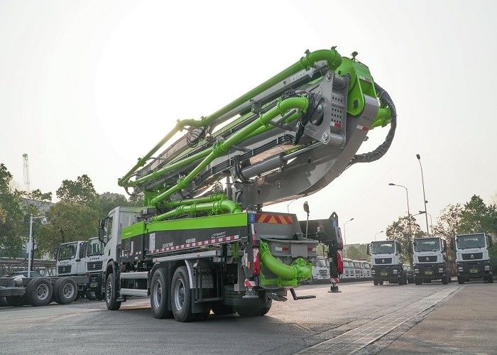 SCANIA BV 승인을 받은 새로운 구체 펌프 트럭 3 축선