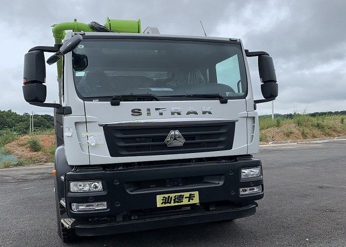 SINOTRUK 37m 새로운 구체 펌프 트럭, 2개의 차축 트럭 유로 6 방출