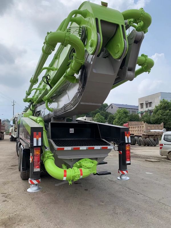 Zoomlion 리뉴얼 Beton 펌프 52M 중고 트럭 Actros 4141 콘크리트 펌핑