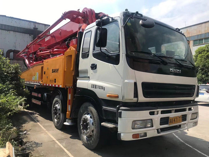 2011년 중고 트럭 46미터 Isuzu, Sany 브랜드 빨간색과 흰색 펌프