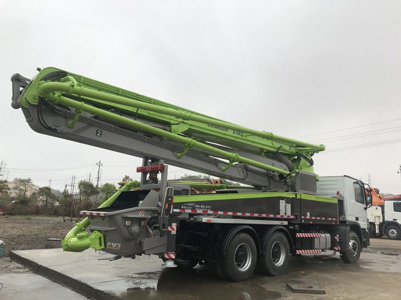 건축 38M 붐은 구체적인 펌프 트럭 4 붐 300KW 120 M3/H를 사용했습니다