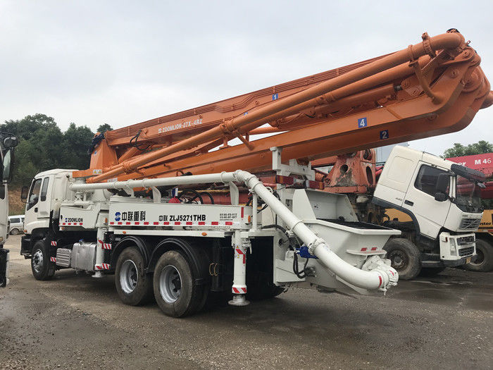 그네 다리 Zoomlion Isuzu 트럭에 의하여 거치되는 구체 펌프 트럭 265kw 120m3/H 37m