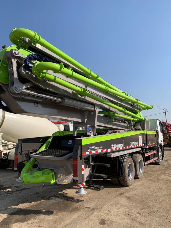 Zoomlion 47m 붐 구체 펌프 트럭 5개의 붐 단면도를 가진 110m3/H