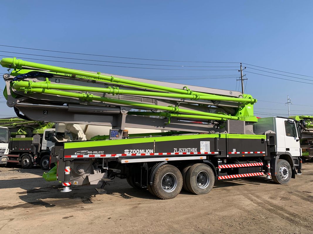 초침 트럭에 의하여 거치되는 구체 펌프 Beton 펌핑 기계 47m