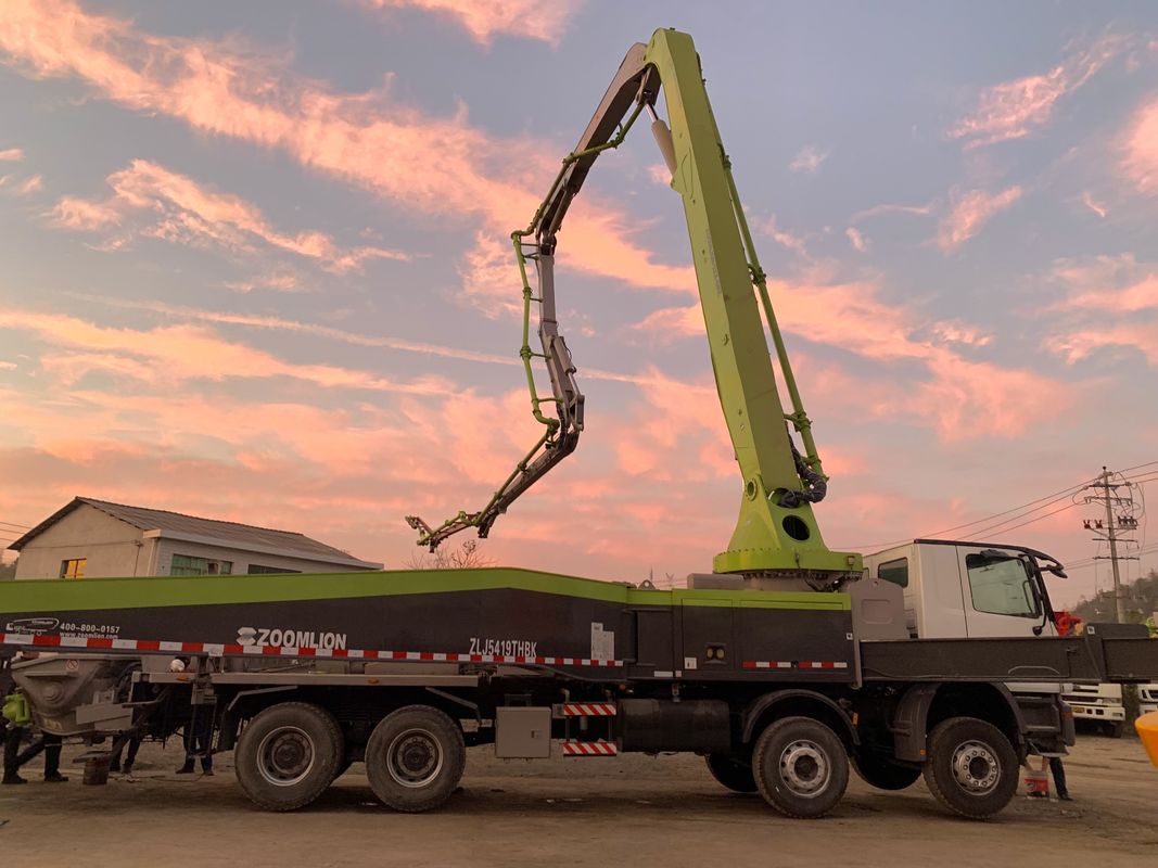 Zoomlion 60 미터 ACTROS 4141 운송용 콘크리트 펌프 트럭 사용