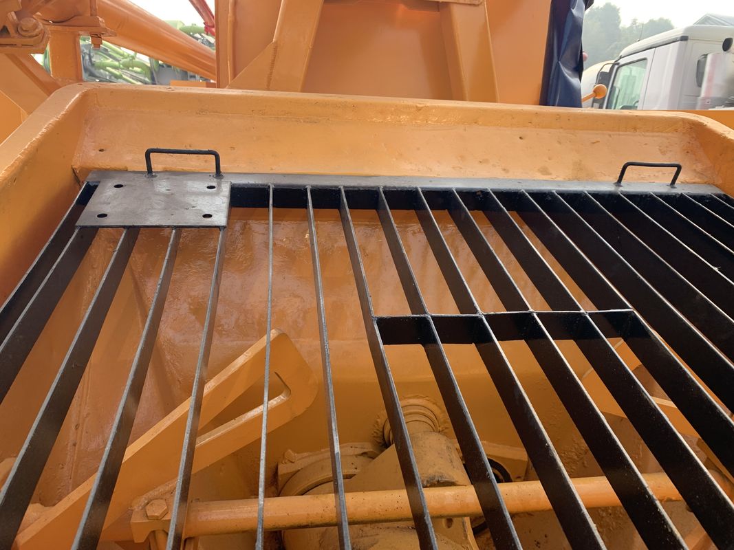 5개의 붐 섹션과 푸츠마이스터 140m3/H 50m 붐 콘크리트 트럭 과중한 업무