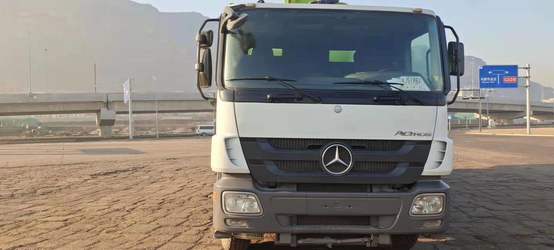 줌리언 180m3/H 60m 붐 9Mpa 콘크리트 펌프 트럭