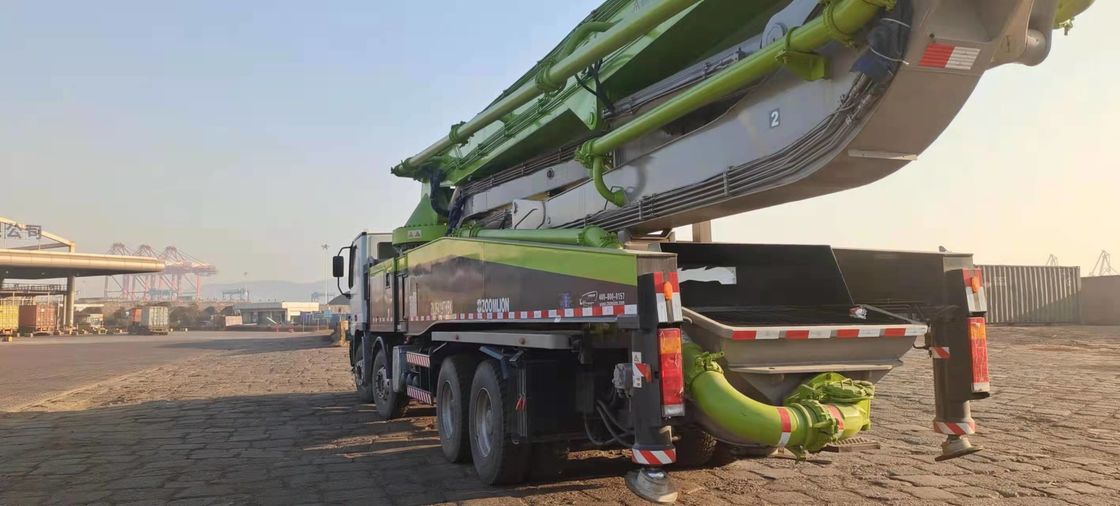 줌리언 180m3/H 60m 붐 9Mpa 콘크리트 펌프 트럭