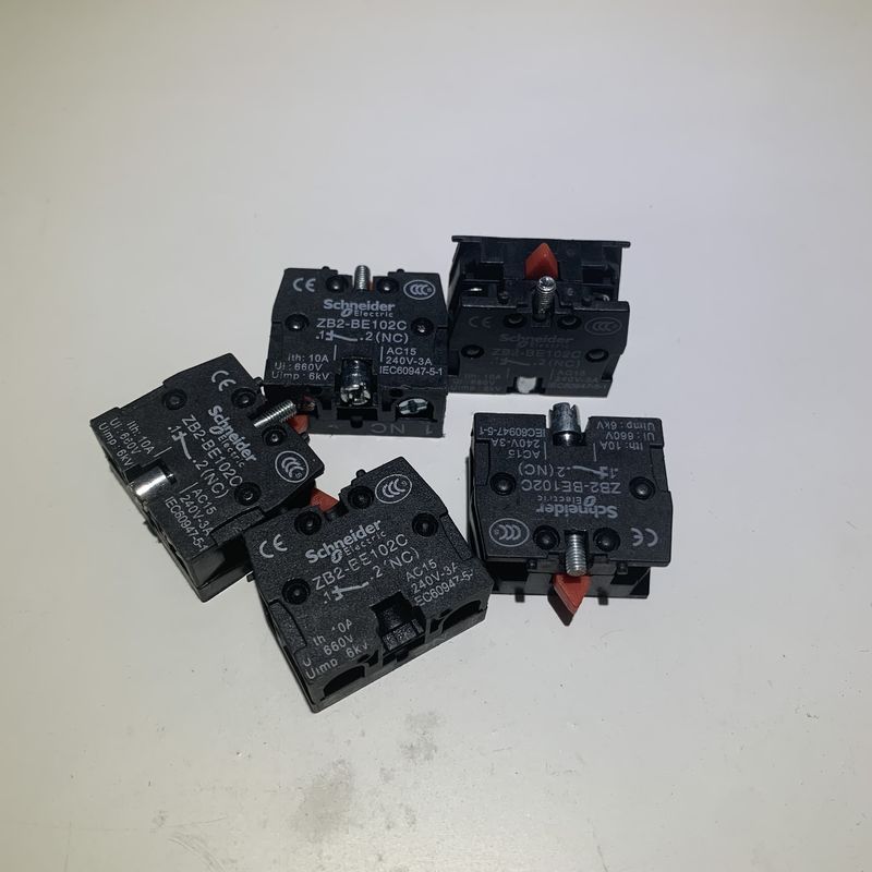 줌리언 콘크리트 펌프 트럭 / 기계 접촉